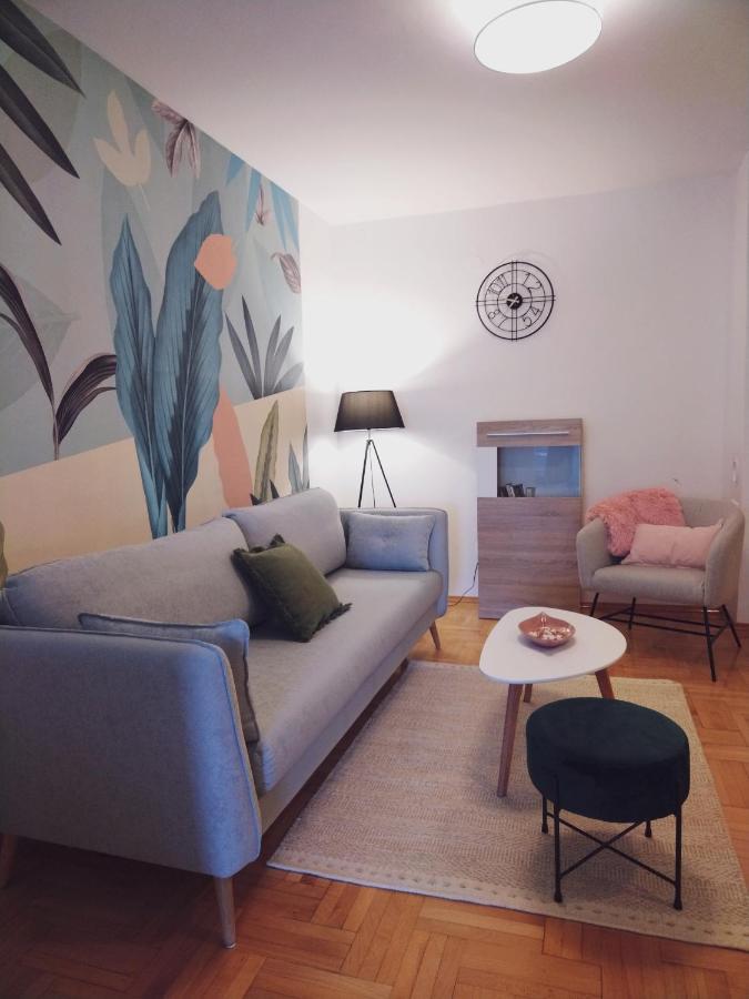 Apartments Radmila Poreč Eksteriør bilde