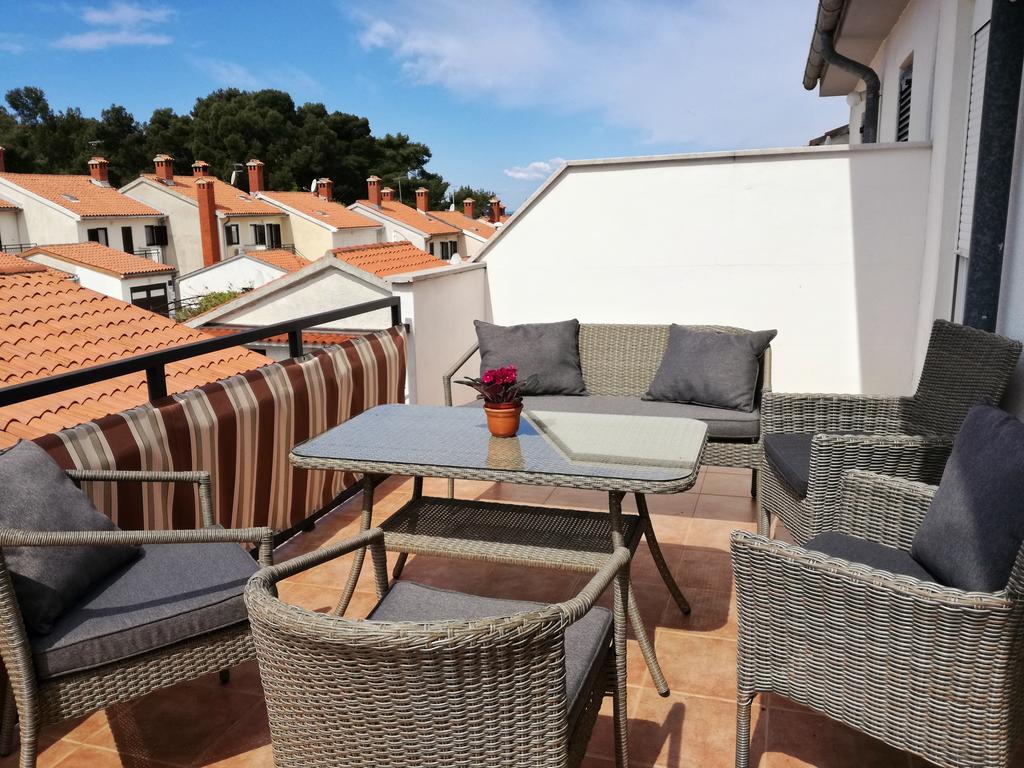 Apartments Radmila Poreč Eksteriør bilde