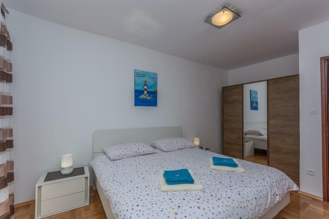 Apartments Radmila Poreč Eksteriør bilde